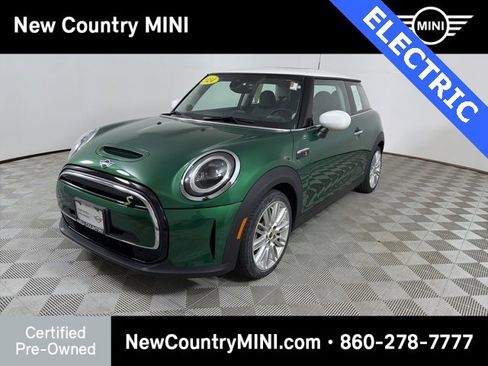 Certified 2024 MINI Cooper SE image 3