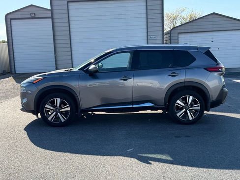 Used 2023 Nissan Rogue SL w/ SL Premium Package image 8