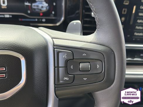 Used 2023 GMC Sierra 1500 SLT w/ SLT Premium Package RWD image 18