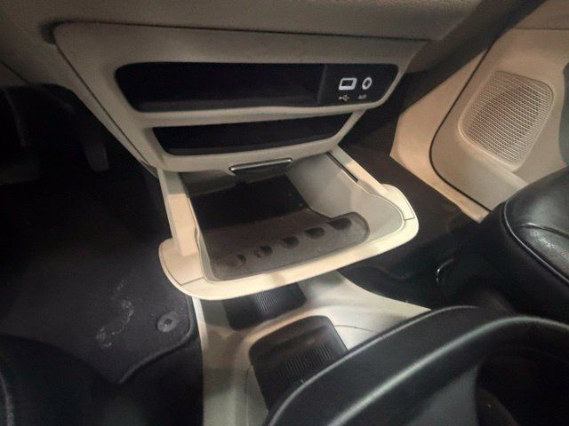 Used 2020 Chrysler Pacifica Touring-L FWD image 19