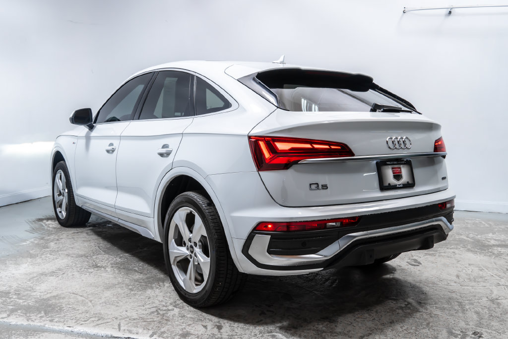 Used 2024 Audi Q5 2.0T Premium Plus w/ Premium Plus Package AWD/4WD image 3