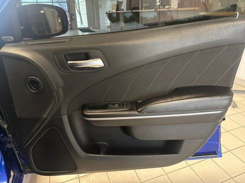 Used 2020 Dodge Charger R/T w/ Driver Convenience Group image 30