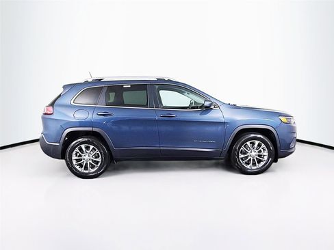Used 2021 Jeep Cherokee Latitude Lux w/ Comfort/Convenience Group AWD/4WD image 8