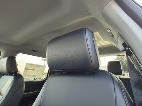 New 2026 Ford F350 Lariat w/ FX4 Off-Road Package image 24