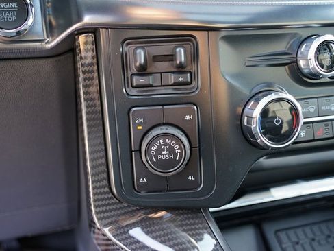 New 2025 Ford F150 Lariat w/ Equipment Group 502A High image 17