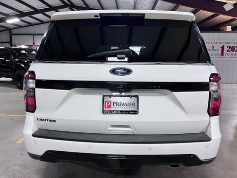Used 2021 Ford Expedition Limited AWD/4WD image 3