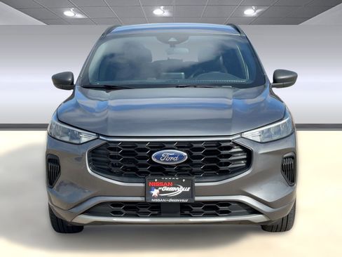 Used 2023 Ford Escape ST-Line image 6