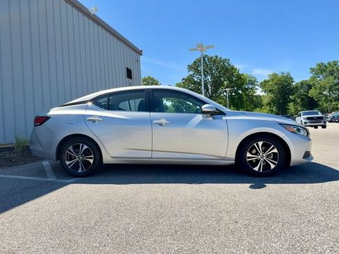 Used 2021 Nissan Sentra SV FWD image 7