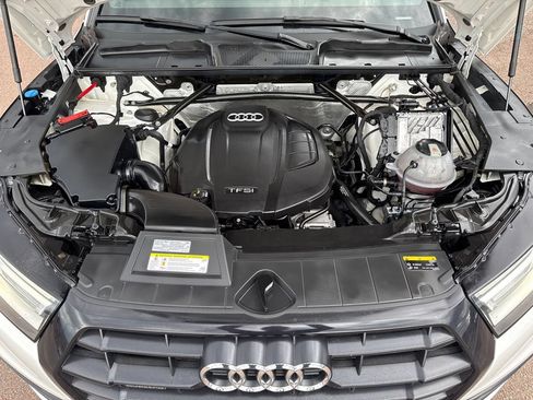 Used 2020 Audi Q5 2.0T Premium w/ Titanium Sport Package AWD/4WD image 55