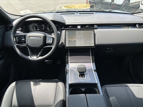 New 2026 Land Rover Range Rover Velar Dynamic SE image 16