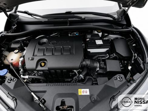Used 2018 Toyota C-HR XLE FWD image 13