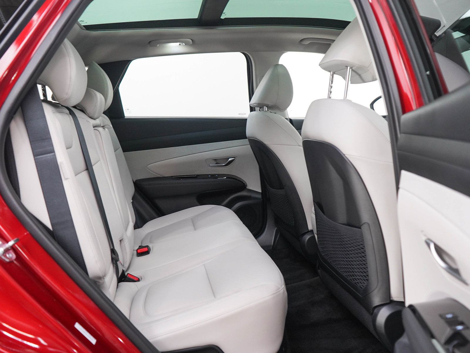 Used 2026 Hyundai Tucson Limited AWD/4WD image 13