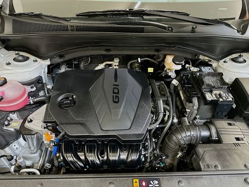 Used 2023 Hyundai Santa Fe SEL image 35