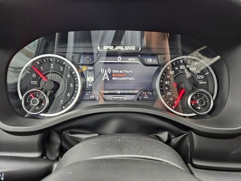 New 2026 RAM 1500 4x4 Crew Cab image 13