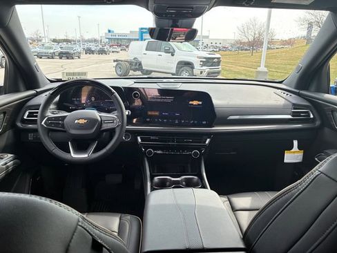 New 2026 Chevrolet Traverse High Country w/ LPO, Floor Liner Package AWD/4WD image 19