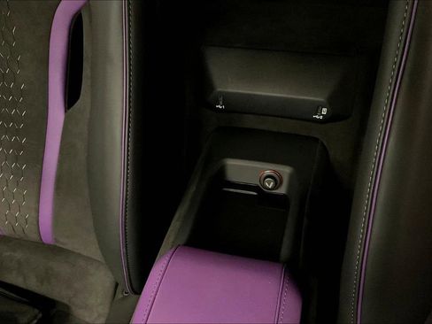 Used 2024 Lamborghini Huracan Tecnica image 35