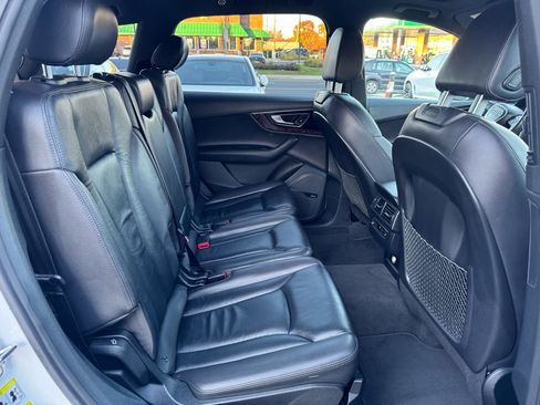 Used 2018 Audi Q7 3.0T Premium Plus w/ Premium Plus Package image 15