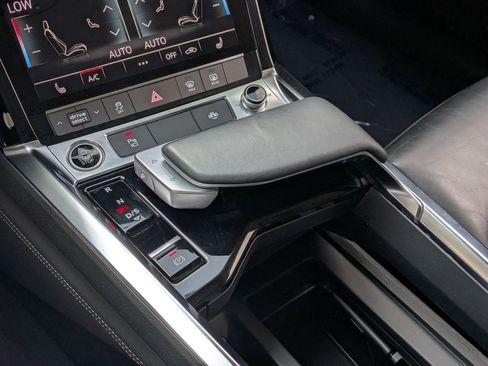 Used 2022 Audi e-tron Premium image 14