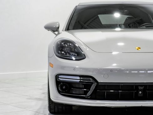 Used 2023 Porsche Panamera Turbo S image 44
