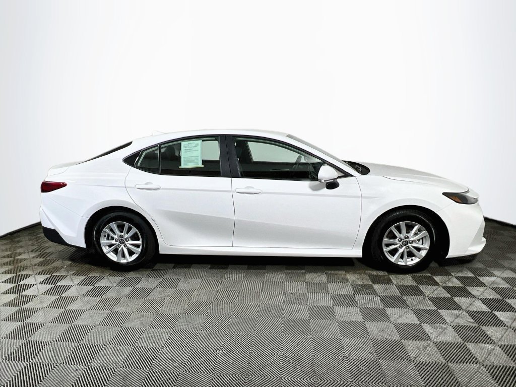 Certified 2025 Toyota Camry LE FWD image 8
