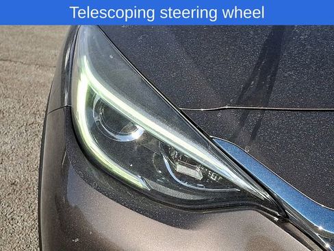 Used 2018 INFINITI QX30 Premium w/ Navigation Package image 10