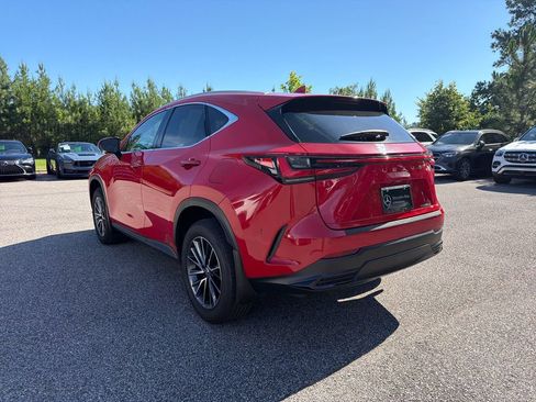 Used 2025 Lexus NX 250 FWD w/ Cold Area Package image 9