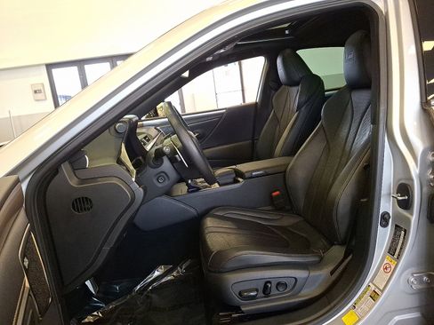 Used 2019 Lexus ES 350 F Sport image 13