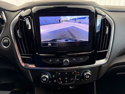 Used 2022 Chevrolet Traverse LT w/ LPO, Floor Liner Package AWD/4WD image 5