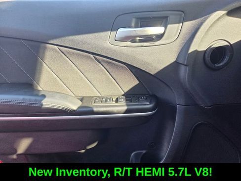 Used 2022 Dodge Charger R/T RWD image 19