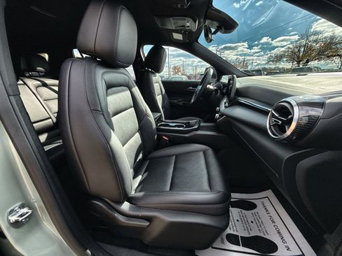 Used 2025 Chevrolet Equinox LT w/ Convenience Package II image 26