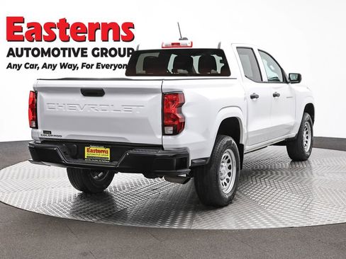 Used 2023 Chevrolet Colorado W/T image 5