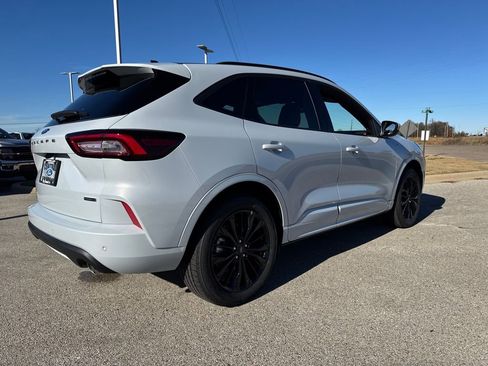 New 2026 Ford Escape ST-Line Elite image 14