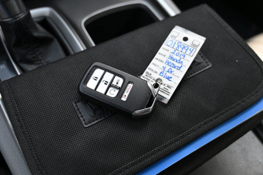 Used 2019 Honda Accord EX image 28