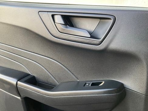 Used 2025 Ford Escape Active image 12