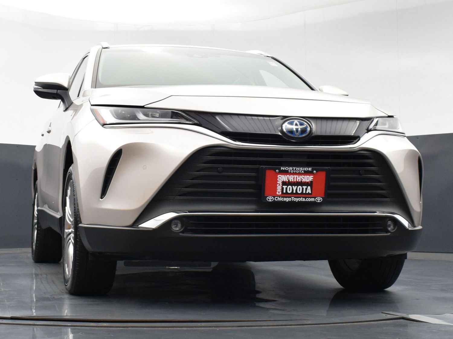 Used 2023 Toyota Venza XLE AWD/4WD image 34