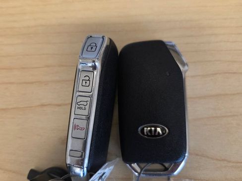 Used 2020 Kia Telluride EX AWD/4WD image 53