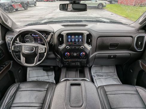 Used 2021 GMC Sierra 1500 Denali w/ Denali Premium Package AWD/4WD image 22