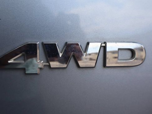 Used 2011 Honda CR-V LX image 38