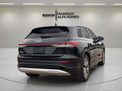 Used 2023 Audi Q4 e-tron Premium Plus image 10