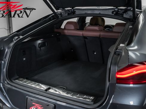 Used 2020 BMW X6 M50i w/ Executive Package image 51