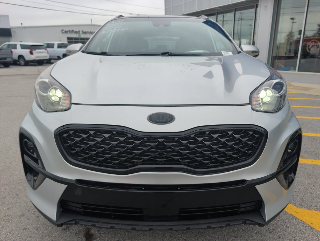 Used 2022 Kia Sportage Nightfall Edition w/ Nightfall Fwd Premium Package image 2