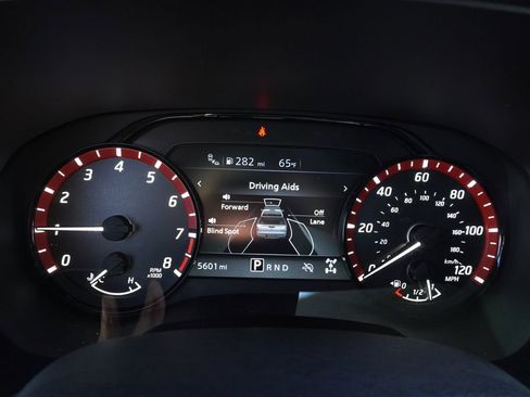 Certified 2025 Nissan Frontier PRO-4X image 22