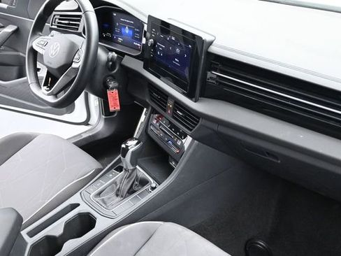 Used 2025 Volkswagen Jetta Sport FWD image 30