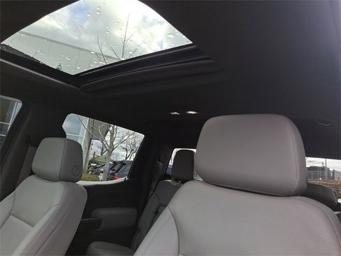 Used 2022 Chevrolet Silverado 1500 LTZ image 14