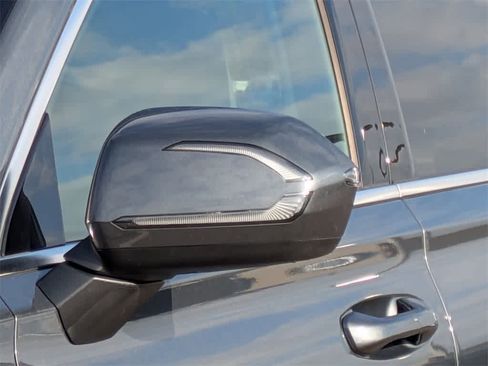 Certified 2022 Hyundai Palisade SE image 11