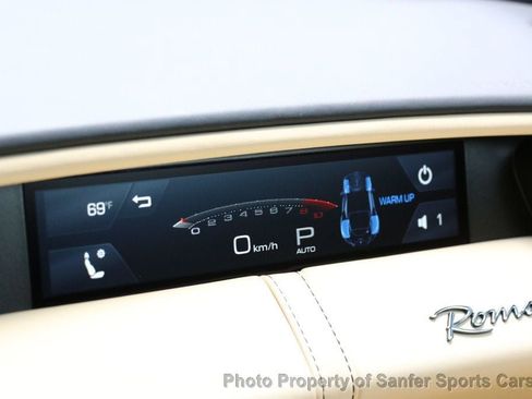 Used 2022 Ferrari Roma image 24