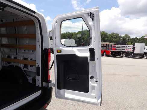 Used 2025 Ford Transit 250 Low Roof w/ Exterior Upgrade Package RWD image 43