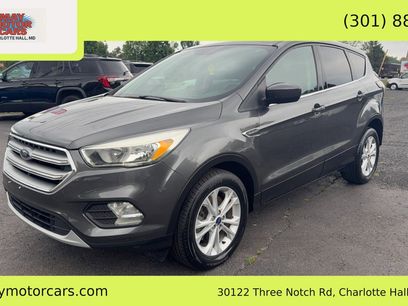 Used 2017 Ford Escape SE