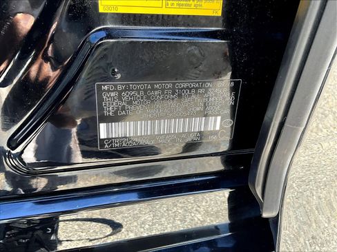 Used 2019 Lexus LS 500 AWD image 36