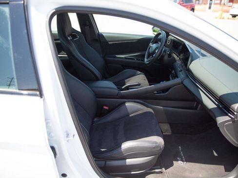 Used 2025 Hyundai Elantra N FWD image 25